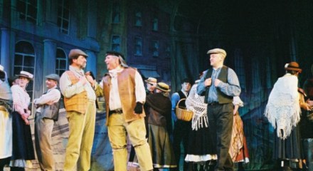 Wots gone wrong with The Smycms. For Gawds sake get me to the bar.